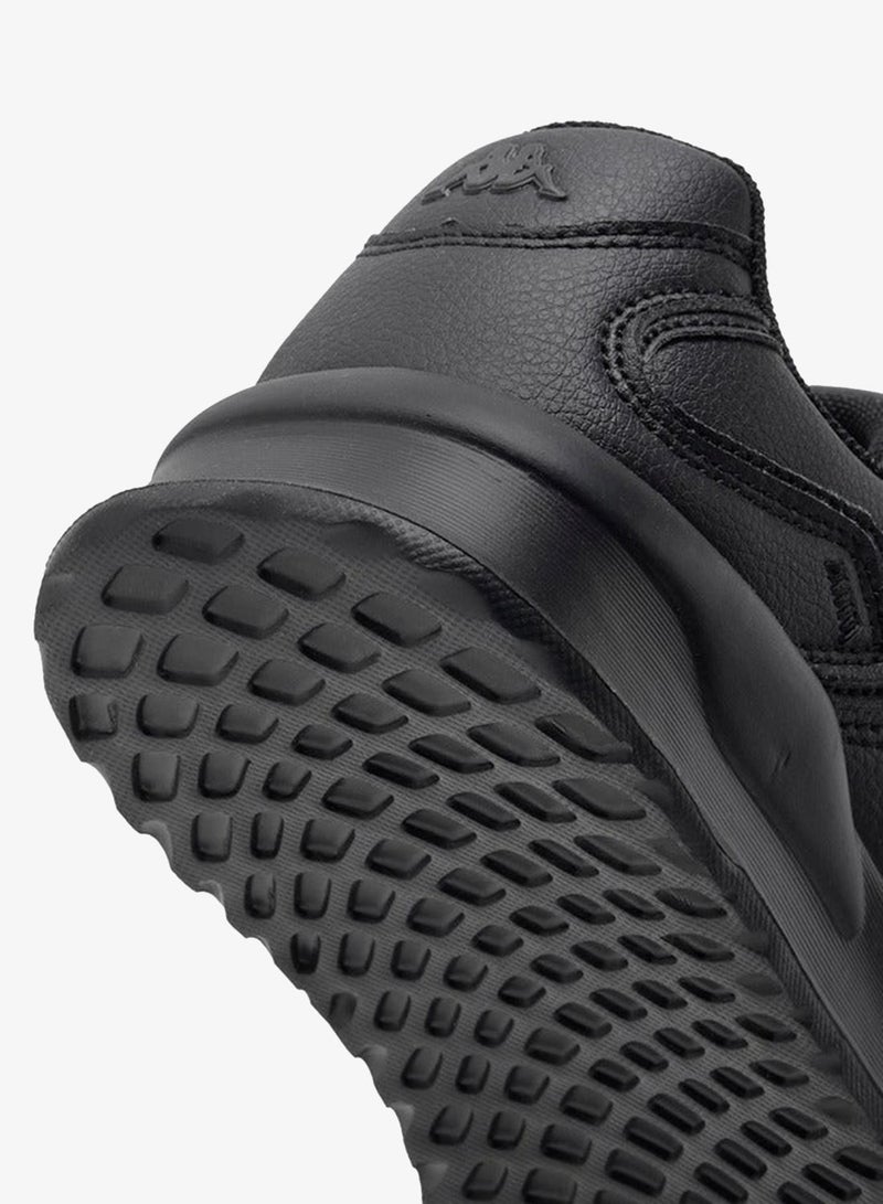 كابا أحذية مدرسية للأولاد بتفاصيل شعار وإغلاق بشريط لاصق - Image 5