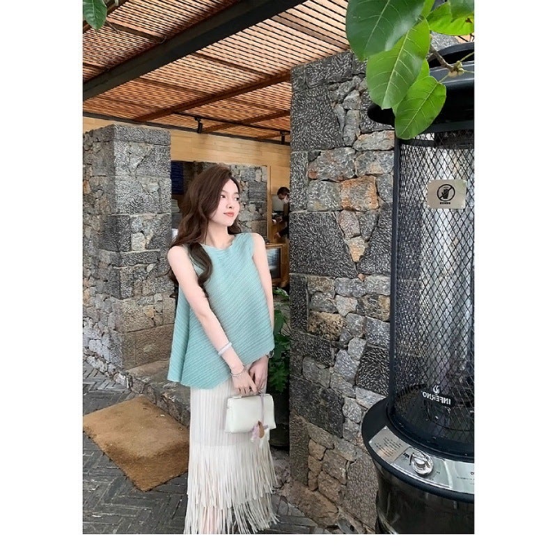 20.25 Million Thousand Pet Love Dyed White Elegant Lazy Miyake Sleeveless Top Pleated Tassel Skirt Women - Image 5