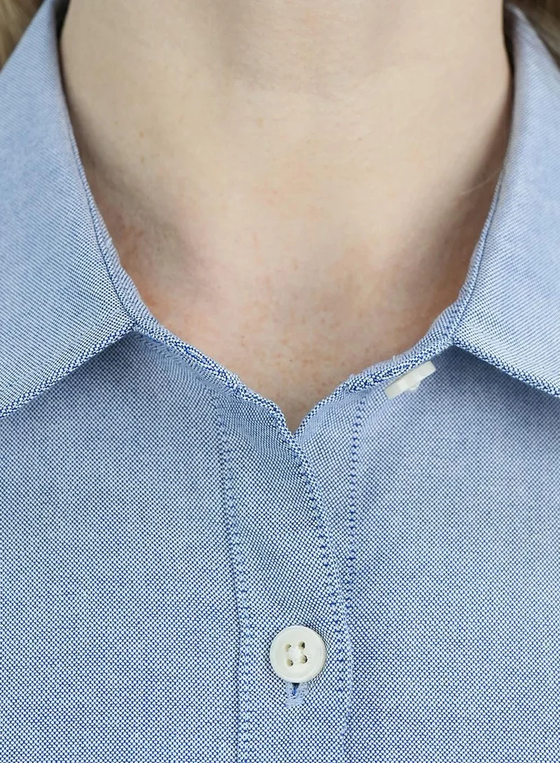 GIORDANO  Women’s Slim Fit Cotton Oxford Shirt | Acute Collar with Embroidery for Women | Best Price UAE