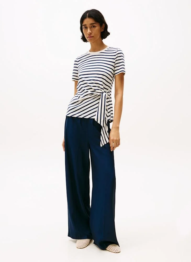 TOMMY HILFIGER KNOT ROUND-NK SS TEE