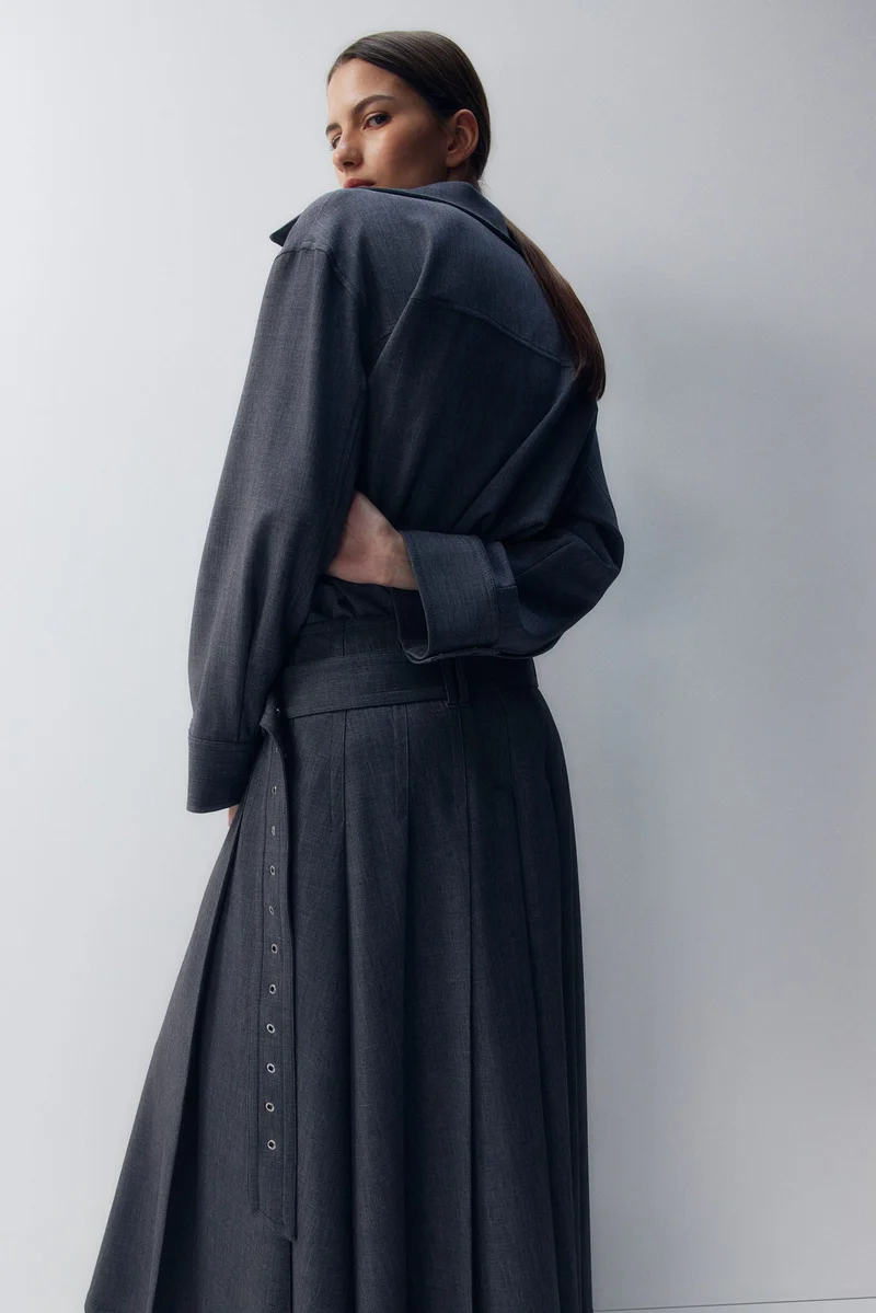 H&M Pleated A-line skirt