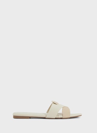 Crossover Strap Sandal - pzsku/ZC9069FDECE521B68FE66Z/45/1750659504/51cd4520-1ee3-4fc1-918f-b52f2d03badb