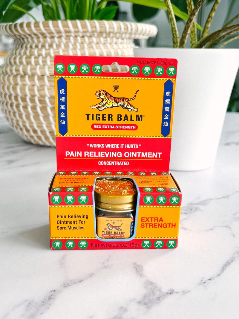 Tiger Balm Pain Relieving Ointment, Extra Strength, 0.63 Ounce, Cinnamon Yellow (Pack of 1) - Image 3