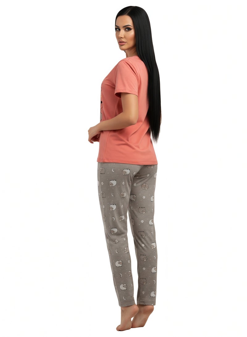 جوانا طقم بيجاما نسائي بطبعة "احلمي بشكل كبير" - قميص بأكمام قصيرة وبنطال طويل، وردي - Image 5