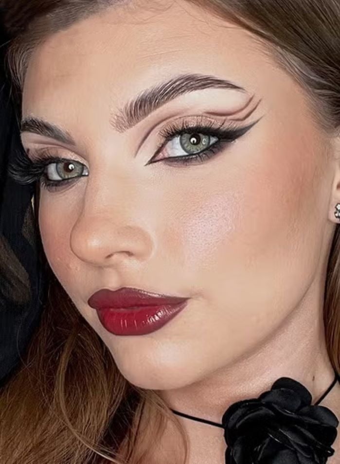 سيدة جديدة عدسات لاصقة ملونة خضراء من فريش ليدي للاستخدام السنوي - Image 4