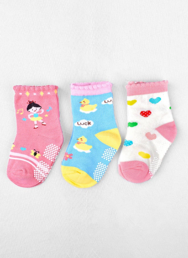 FOOTPRINTS Moms Home Infants Pack Of 3 Patterned Cotton Anti-Skid Ankle Length Socks - Image 2