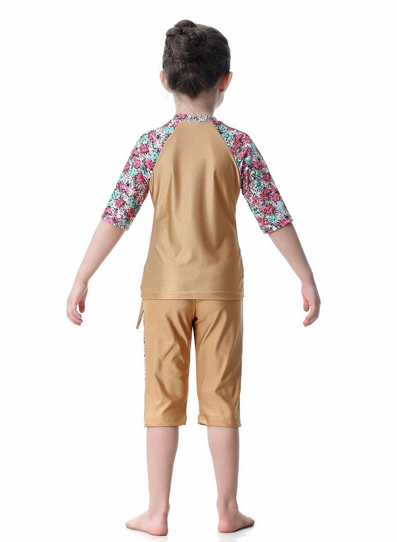 Loquat Girl Swimwear 1/2 Sleeve and 1/2 Trousers  - Image 2