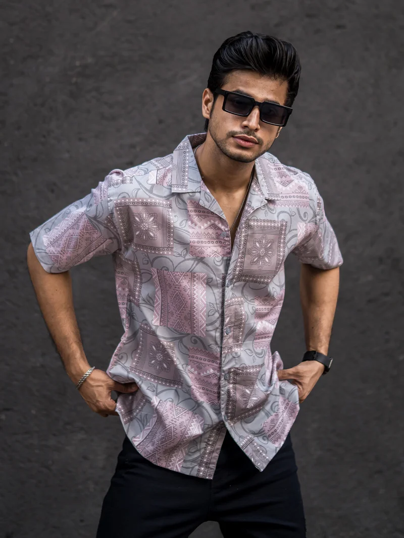 مانياك قميص مانياك رجالي قطن وردي مطبوع بالكامل بياقة دائرية وأكمام نصفية مقاس كبير