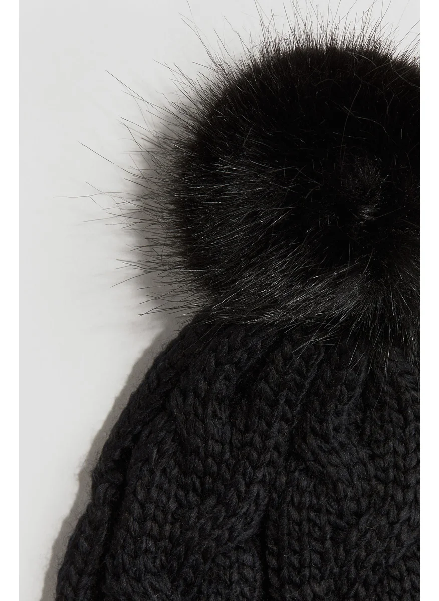 H&M Cable-Knit Pompom Beanie