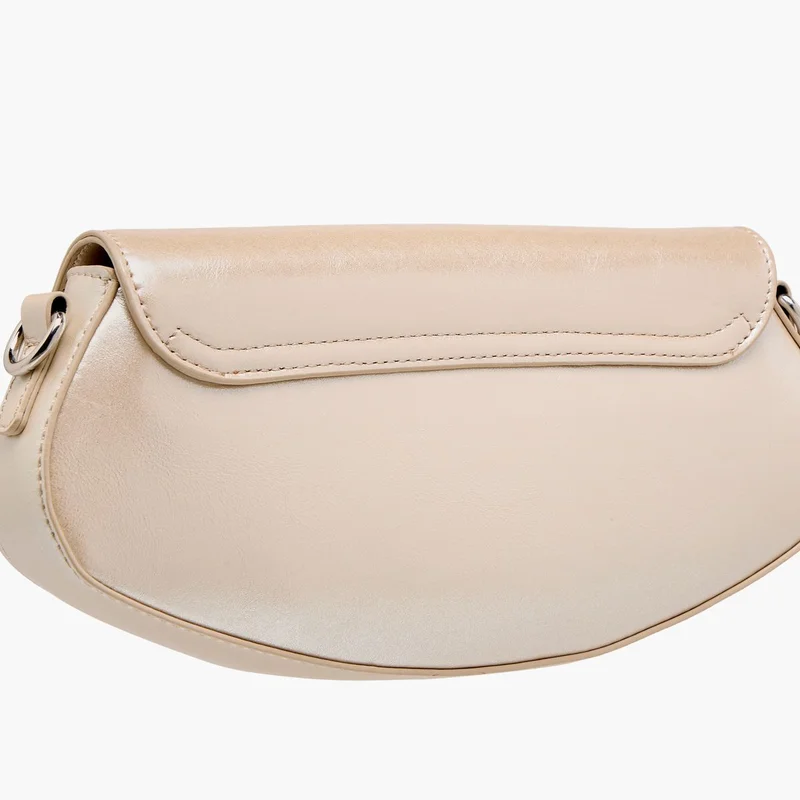 فلورا بيلا من شو إكسبرس Women's Solid Shoulder Bag with Detachable Strap and Flap Closure