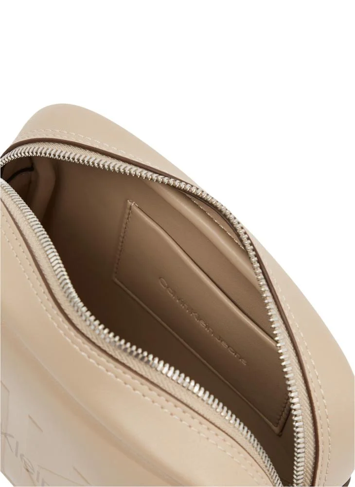 كالفن كلاين جينز Logo Sculpted Crossbody
