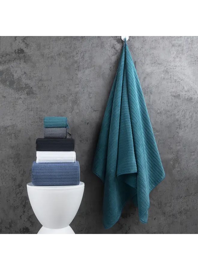 4pcs Extra Large Striped Coral Fleece Bath Towel Set Light Grey 39.37x78.74 Inch Soft Absorbent Quick Drying For Home Bathroom Beach Swimming Fitness Activities - Image 2