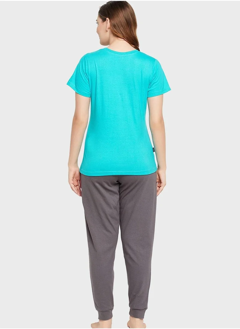 Clovia Graphic Top & Pyjama Set
