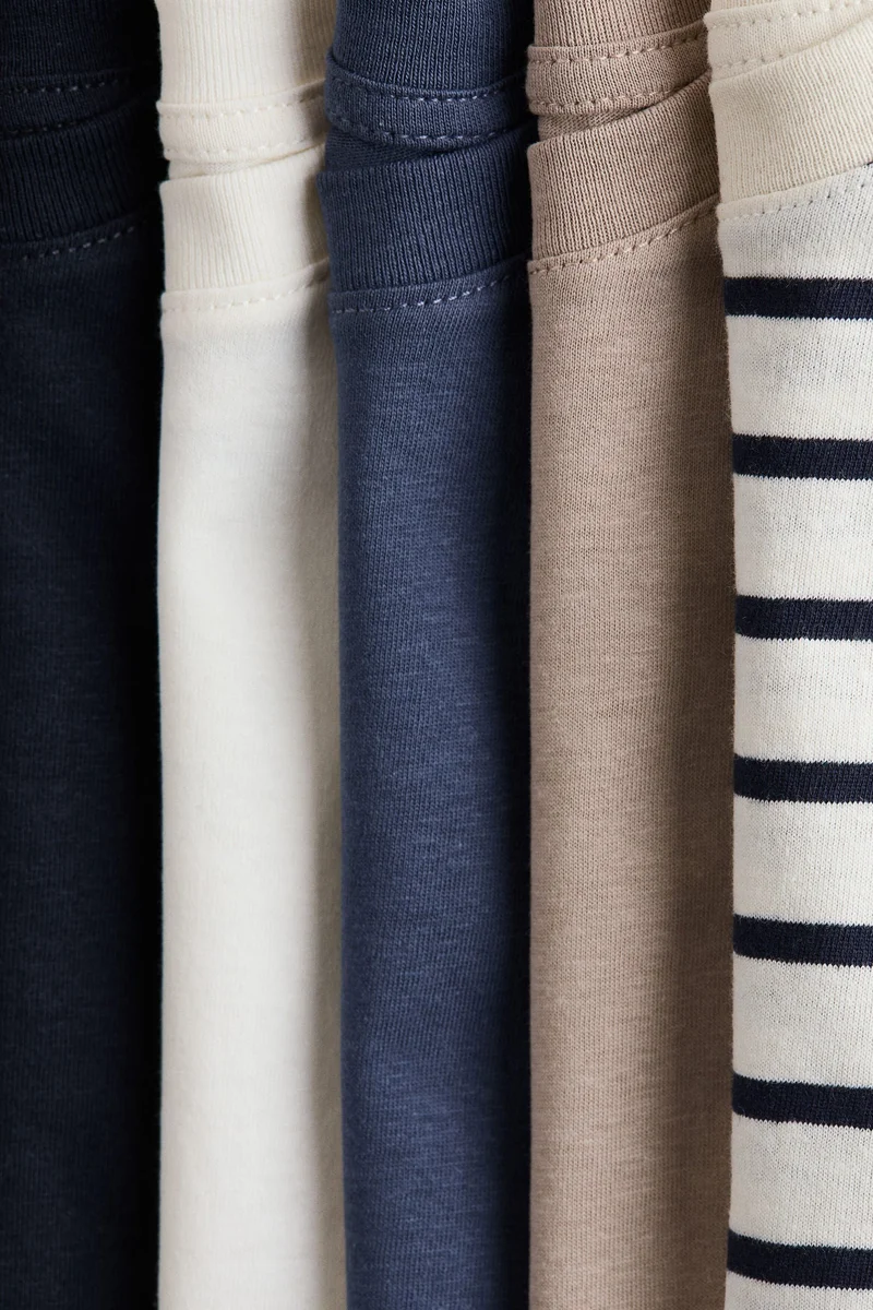 اتش اند ام تي-شيرت قطني- عبوة من 5 قطع