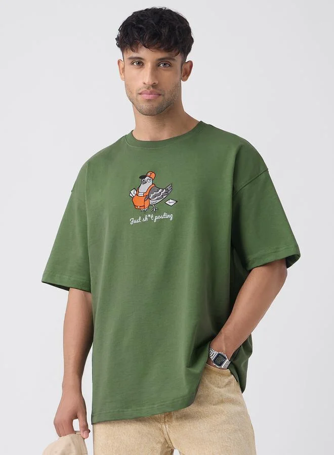 ذا سوليد ستور تيشيرت مطرز بقصة واسعة