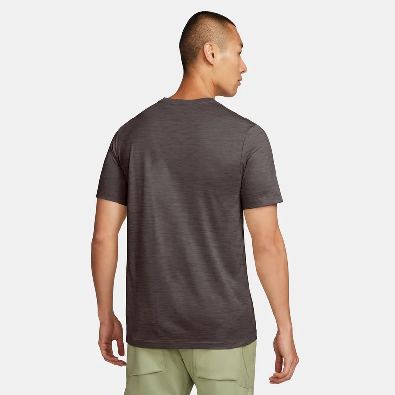 نايكي Men's Dri-FIT Legend Veneer Training T-Shirt