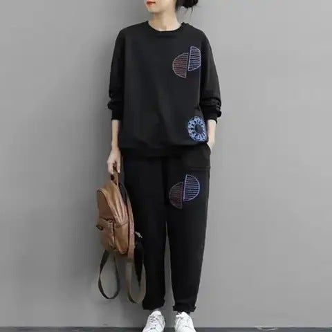 In stock plus size sweater suit women 2023 autumn and winter New loose printed leisure sports two-piece set women Black