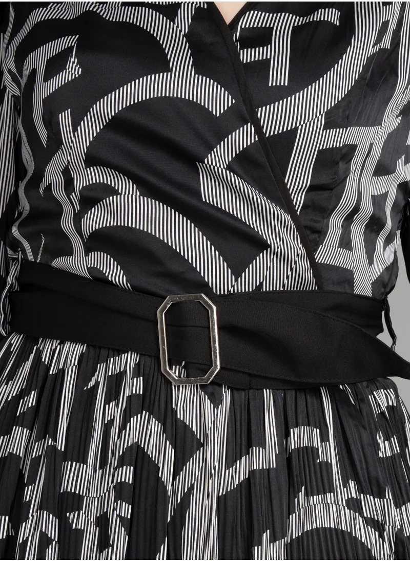 IKKXA Abstract Prints Modest Dress CJ1028 Black