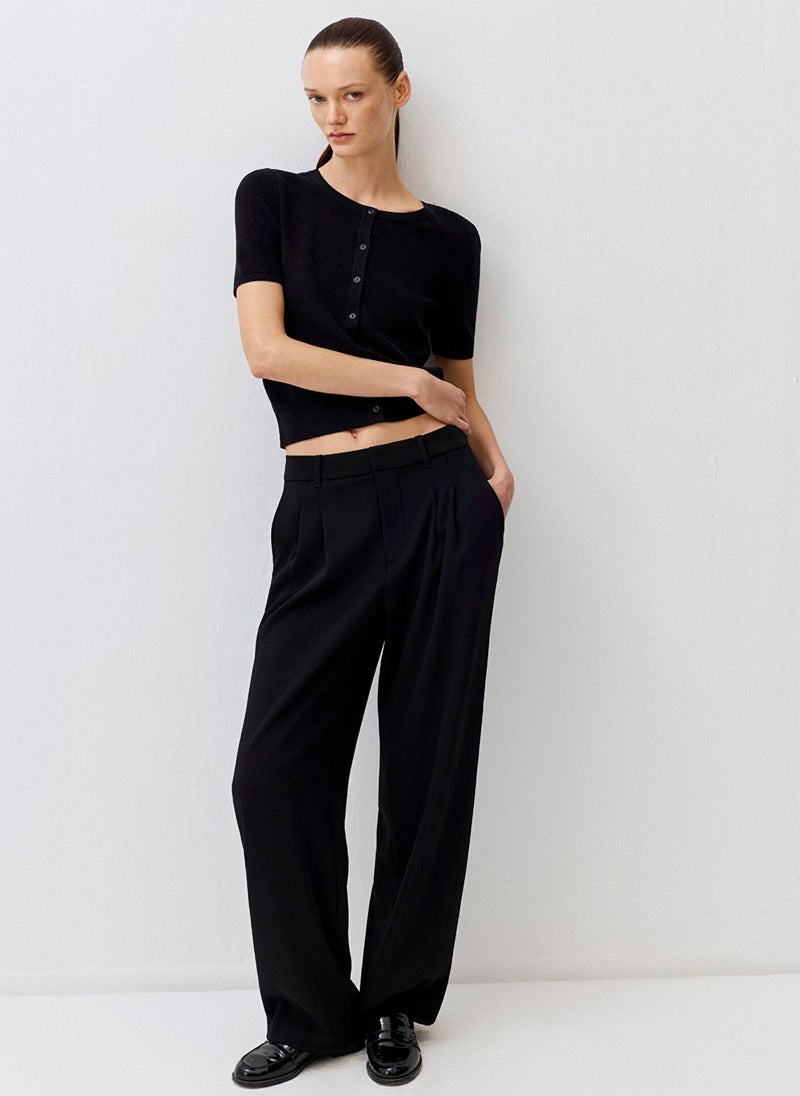MAVI Short Sleeved Black Cardigan - Image 2