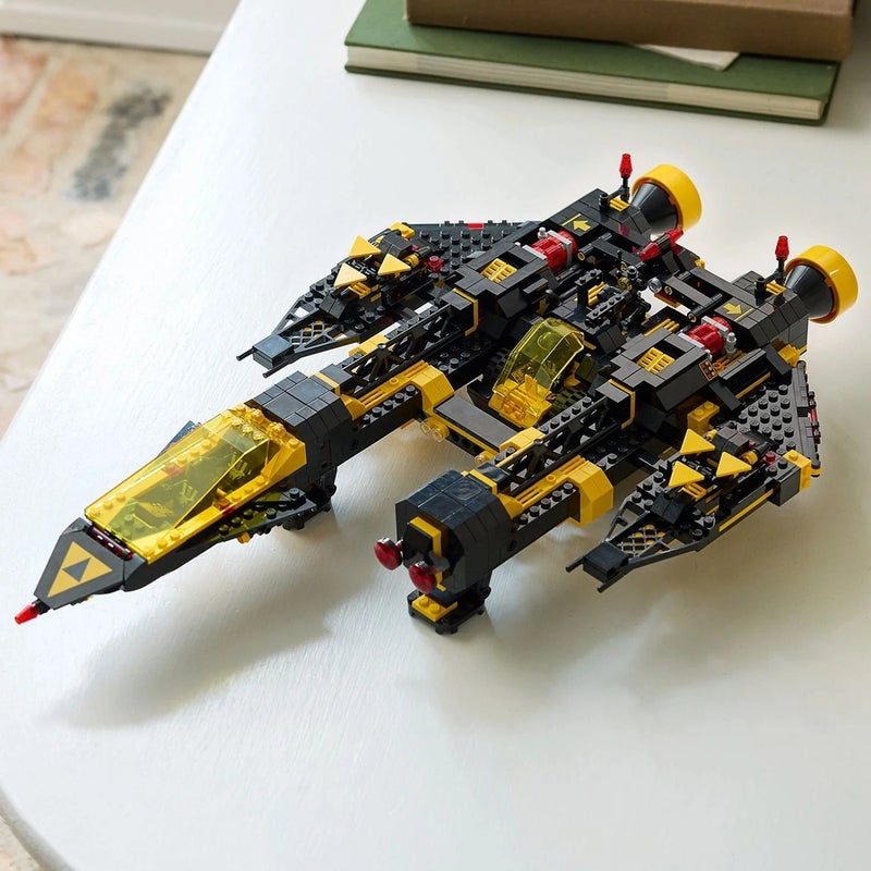 LEGO - Icons Blacktron Renegade 1151 Pieces - 10355 - Image 3