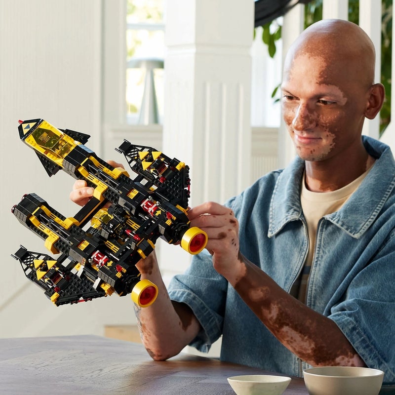 LEGO - Icons Blacktron Renegade 1151 Pieces - 10355 - Image 5