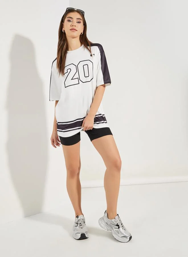 Styli Oversized Color Block Panel Number Print T-Shirt