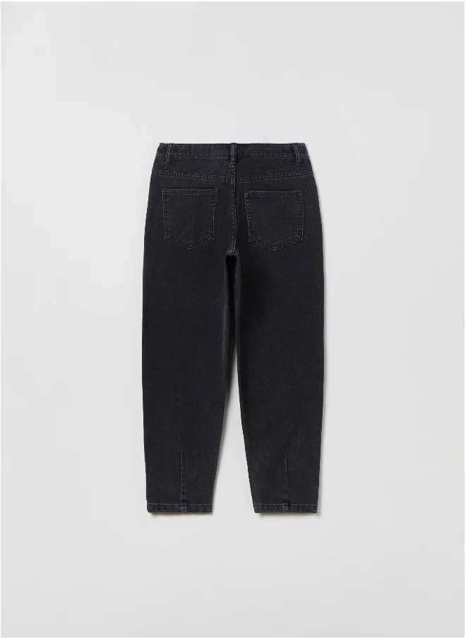 او في اس 5-pocket, mum-fit jeans.