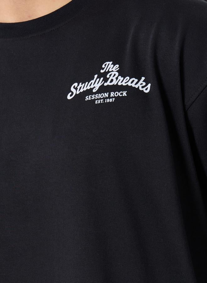 Styli Black Graphic Print Oversized T-Shirt - Image 4