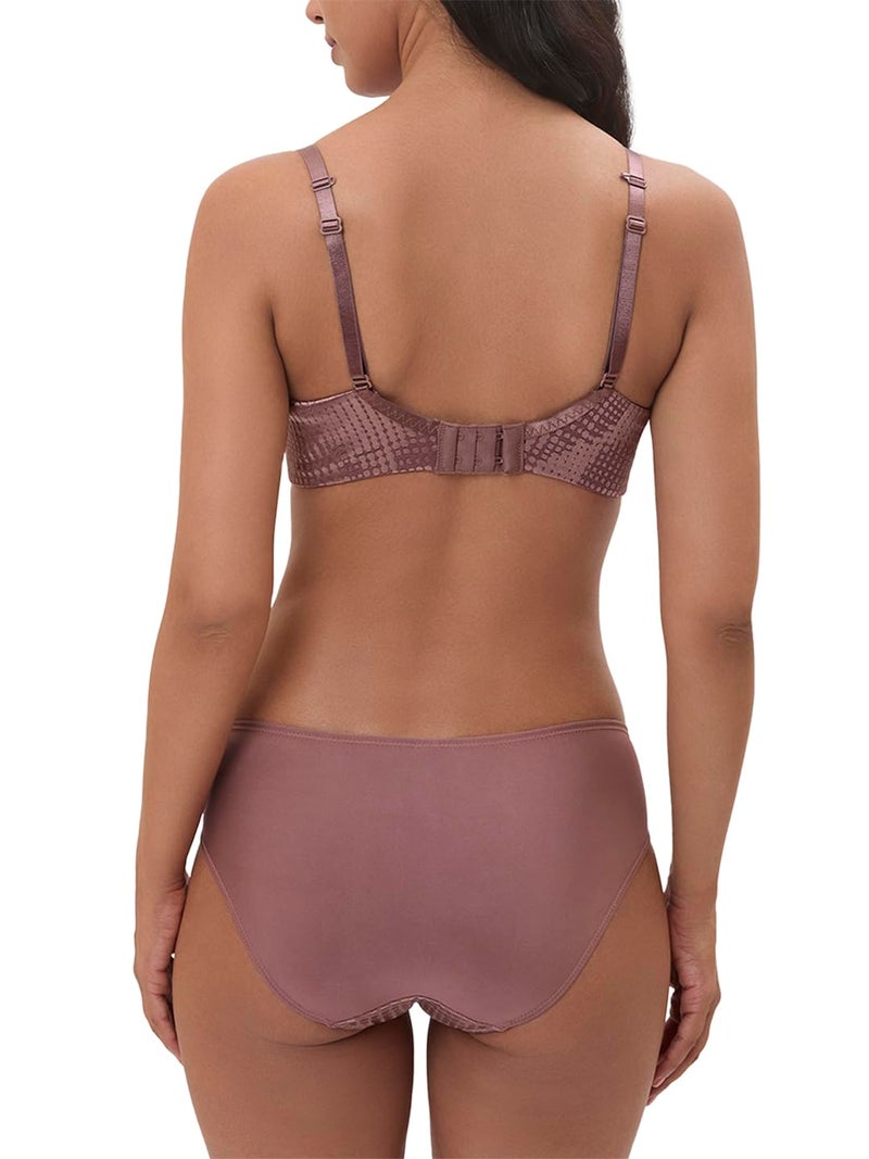 Triumph Jacquard Shine Spotlight Bra for Women | Lightly Padded Non Wired | Seamless Moulded Cups | Racerback Convertible | Soft Strechable Fabric | Invisible Under Clothes | Pack of 1 - Image 3