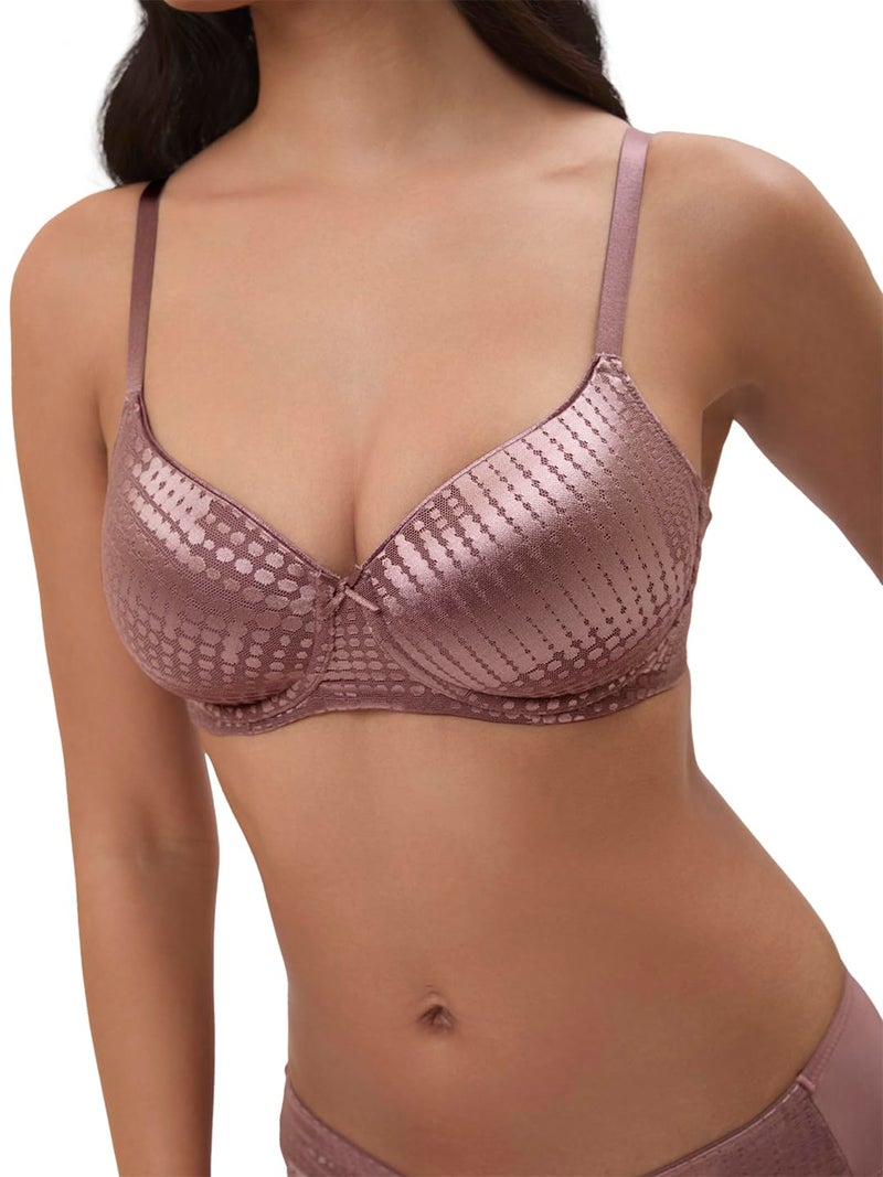 Triumph Jacquard Shine Spotlight Bra for Women | Lightly Padded Non Wired | Seamless Moulded Cups | Racerback Convertible | Soft Strechable Fabric | Invisible Under Clothes | Pack of 1 - Image 4