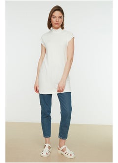 Woman Modest Tunic White