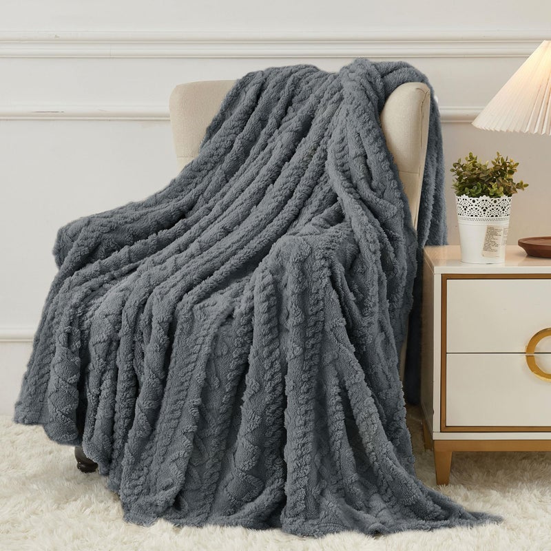 Aganear Flannel Throw Blanket - Cozy Soft Lightweight Fuzzy Throw Blanket for Women Portable Throw Blankets for Couch, Warm Present for Birthday, Christmas, Halloween, Housewarming(50"x60", Gray) - Image 1