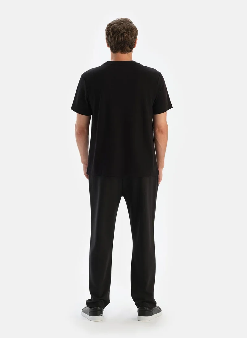 داجي تيشيرت قطن برقبة دائرية للمنزل