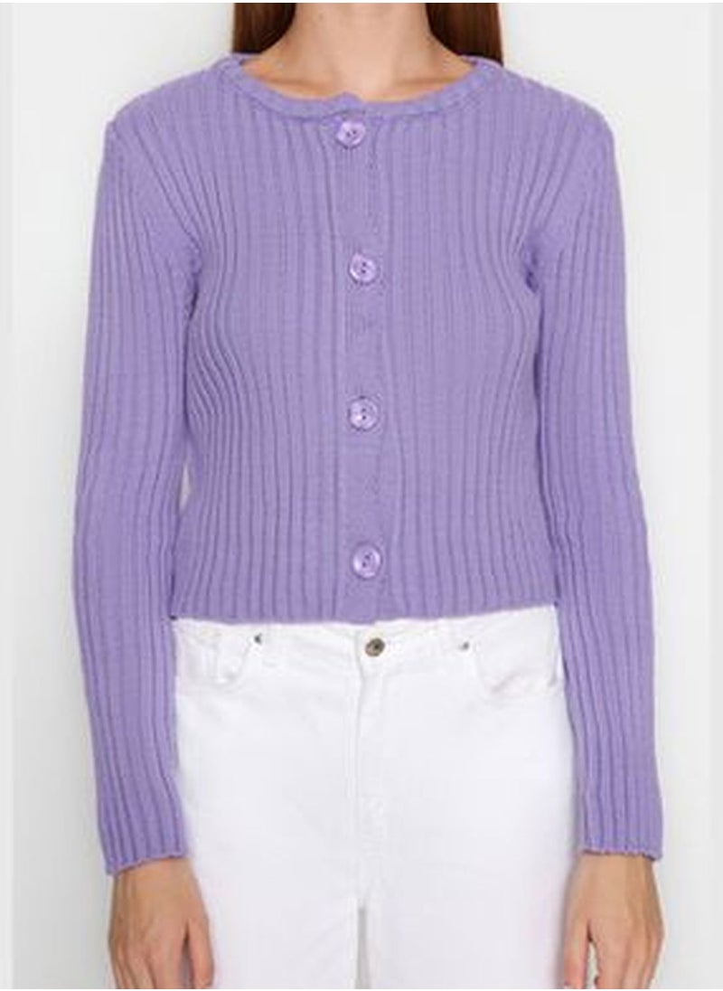 trendyol Lilac Basic Crop Sweater Cardigan TWOAW24HI00342  - Image 3