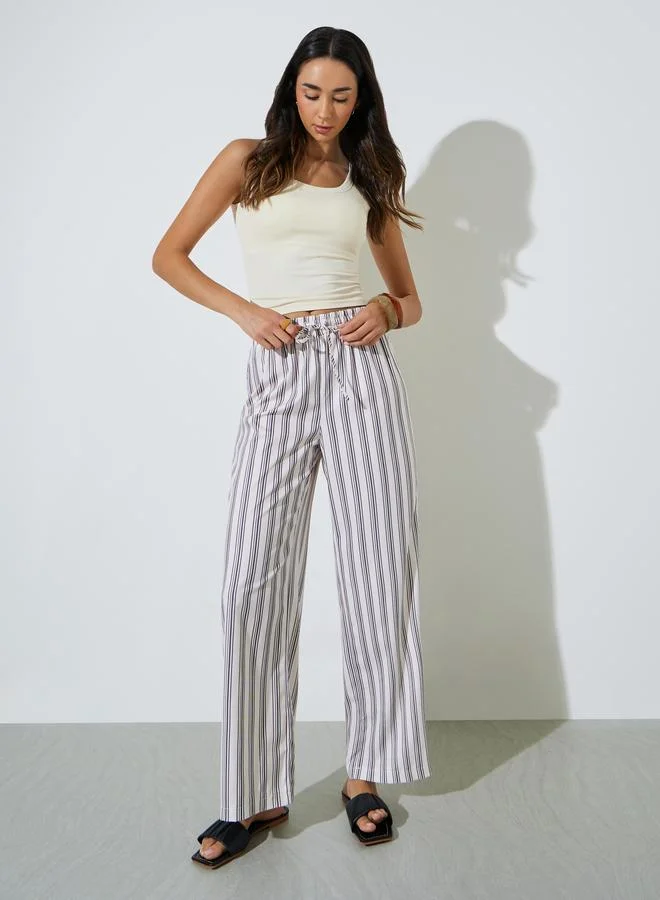 ستايلي Striped Drawstring Waist Wide Leg Pants