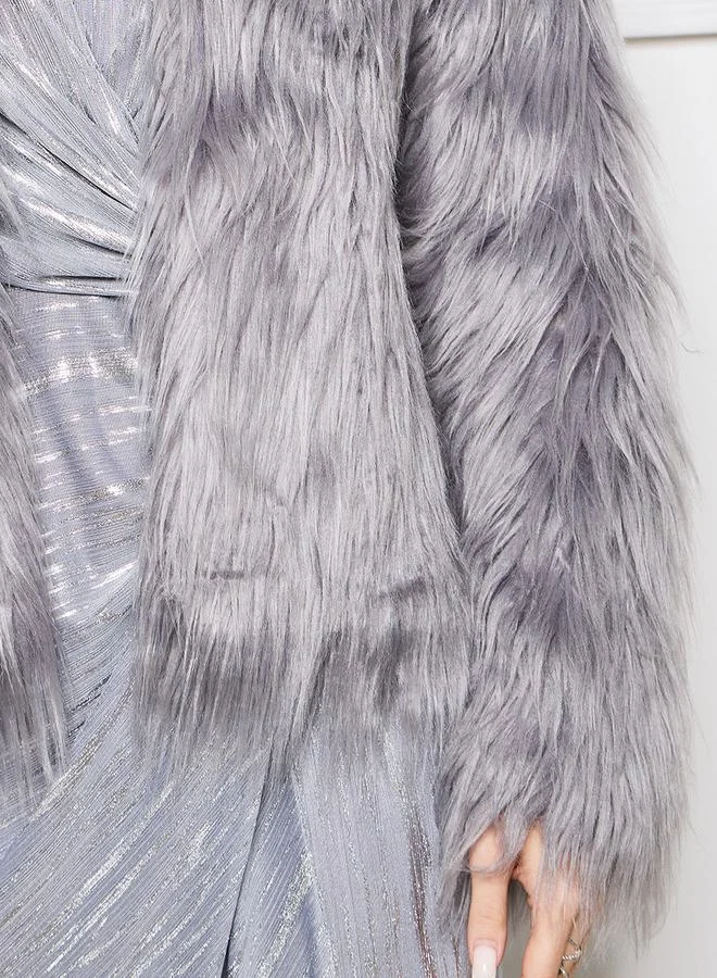 Styli Faux Fur Long Sleeve Coat