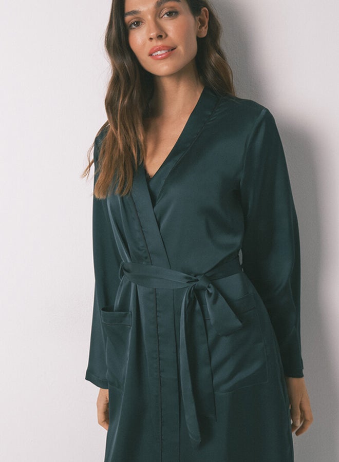 women'secret Long, loose-fitting green satin robe - Image 3