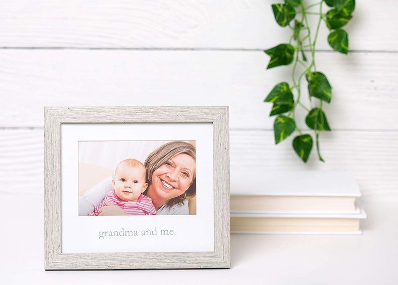 Kate & Milo Rustic Grandma And Me Frame, Mother's Day Gifts, Wall And Tabletop Frame, Nursery Wall DÃ©cor, 4x6 Photo Insert, Distressed Gray - Image 2
