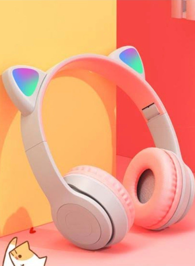 P47M Wireless Stereo Gaming Headset with Cat Ear Lights for Kids and Adults - Pink on Grey - Image 2