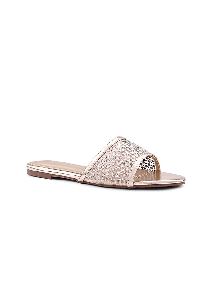 أيقون Festive flat sandal with a sparkling lace front.