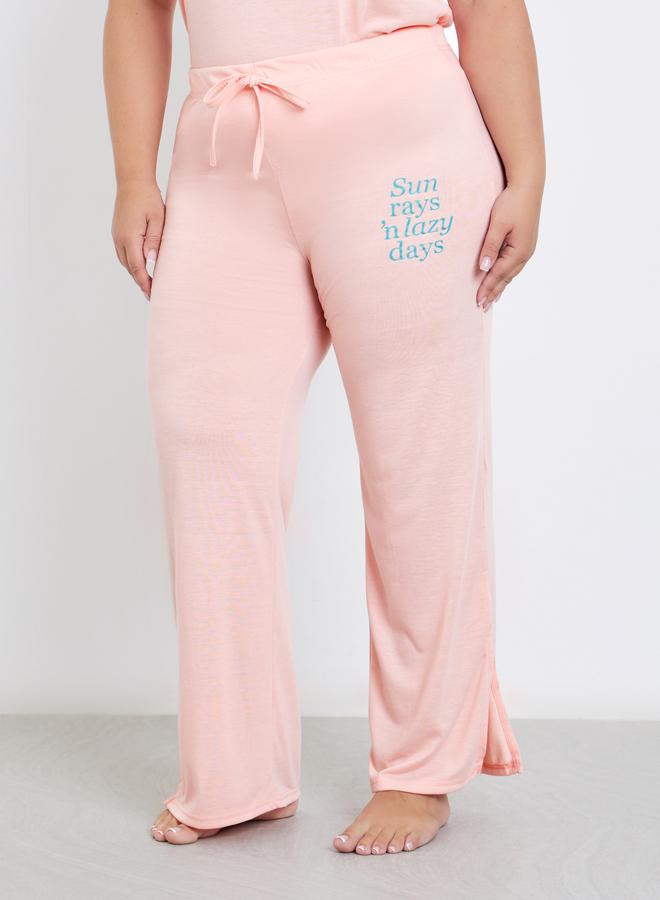 ستايلي طقم من بنطال بيجاما وتيشيرت بمقاس كبير - Image 4