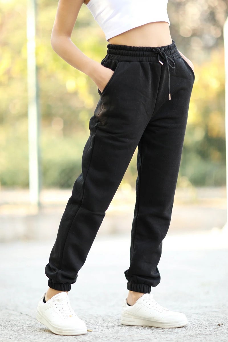 Giysa Women's Black Pocketed Sweatpants Elastic Legs and Drawstring Waist 3 Rope Raised Cotton Blend - 2529-9016  - Image 2