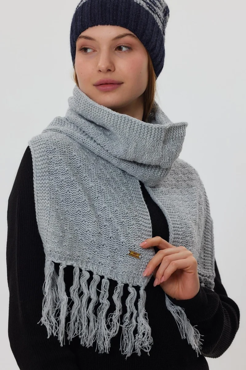 Alexander Gardi Knitted Detail Long Scarf (E20-18843)