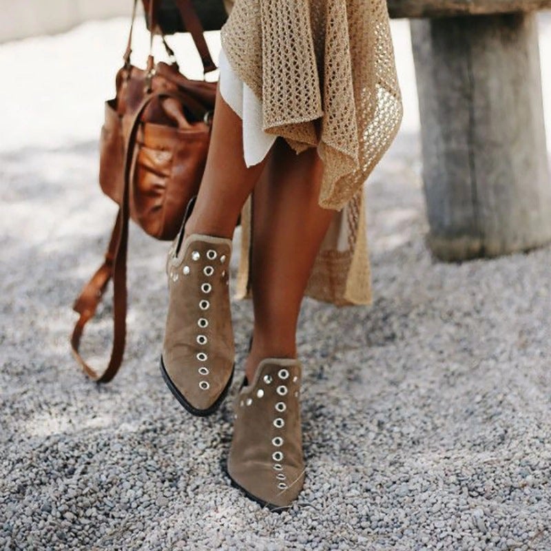 Wish Women'S Boots 2019 Autumn New Pointed Rivet Personalized Short Boots For Women - Image 4