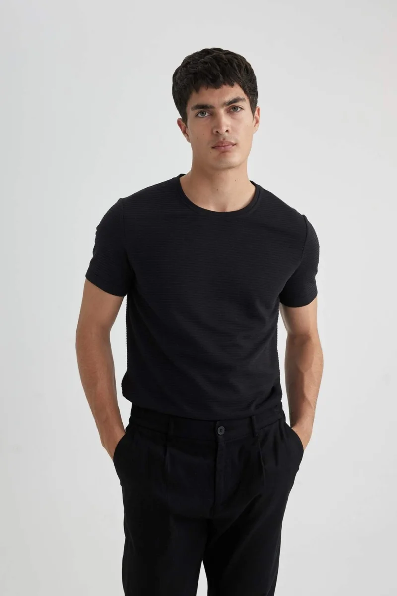 DeFacto Slim Fit Crew Neck Short Sleeve T-Shirt M6608AZ24SP