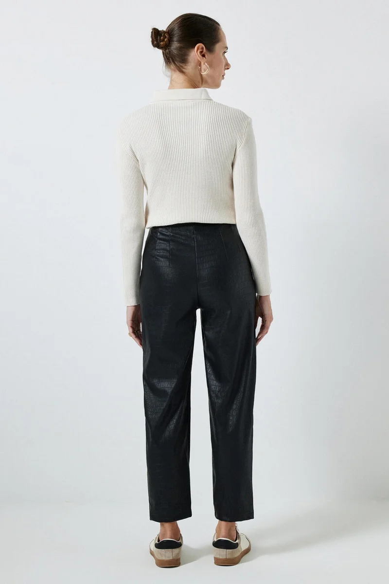 Touche Crocodile Pattern High Waist Leather Trousers