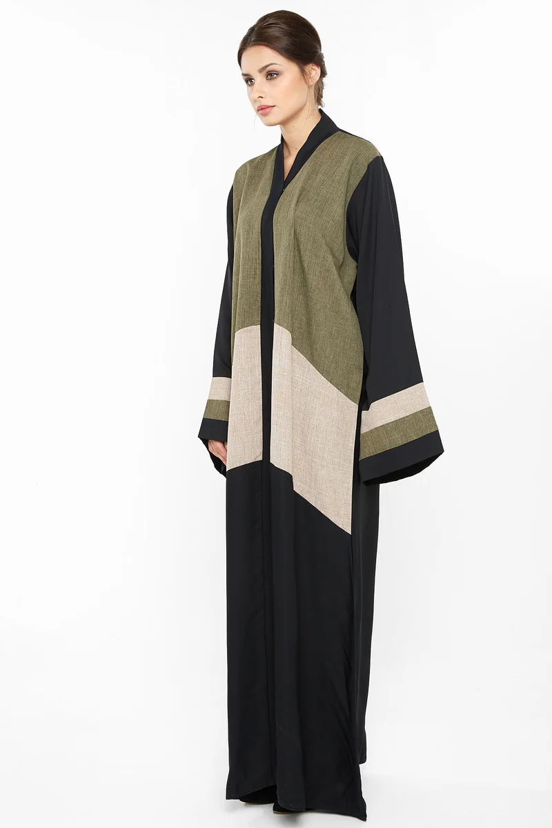 النخبة عباية مخططة كاجوال باللون الأسود والأخضر الباهت والكريمي والكاكي