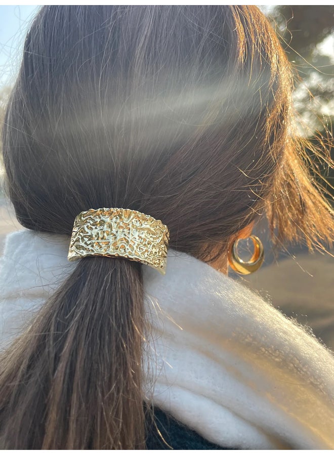 Urban Jewel Chunky Gold Hair Tie 2.0 - Image 3