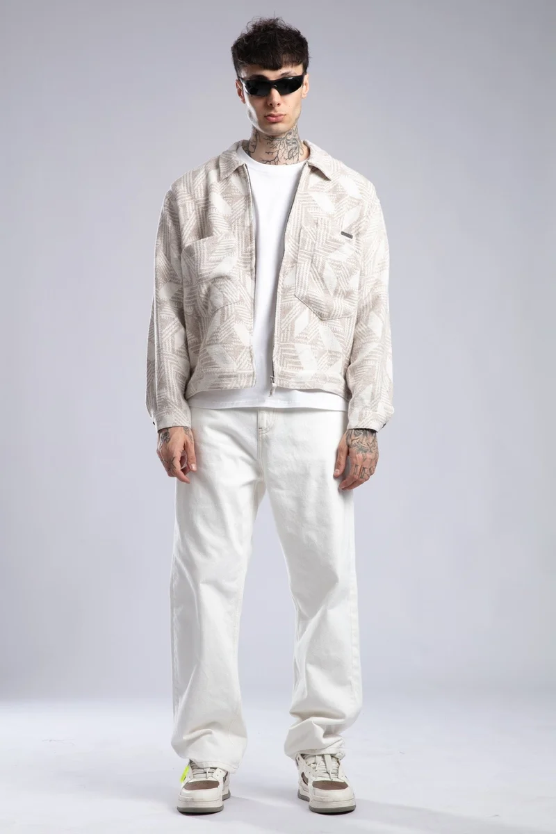 Catch Jacket with Pockets and Zipper