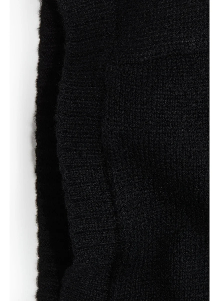 H&M Knitted Balaclava